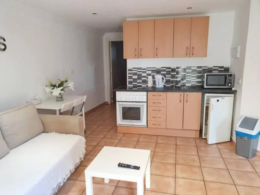Apartment Appartement C Dans Une Villa Avec Piscine Chauffee & Jacuzzi, Chauffe En Extra Benalmadena