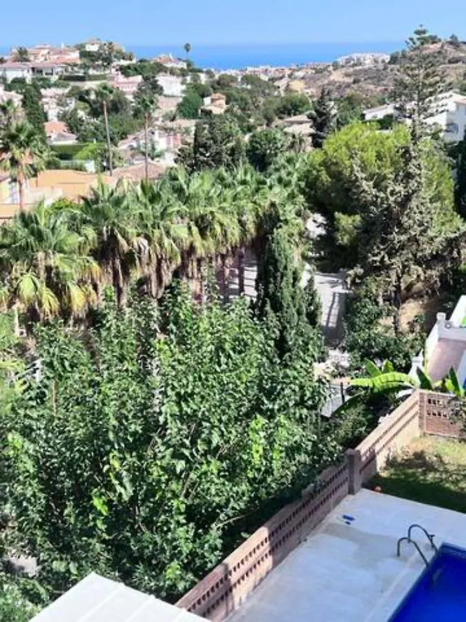 Appartement C Dans Une Villa Avec Piscine Chauffee & Jacuzzi, Chauffe En Extra Benalmadena