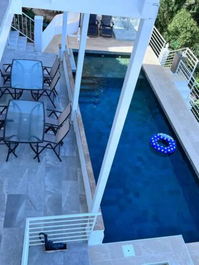 Apartment Appartement C Dans Une Villa Avec Piscine Chauffee & Jacuzzi, Chauffe En Extra Benalmadena Spain