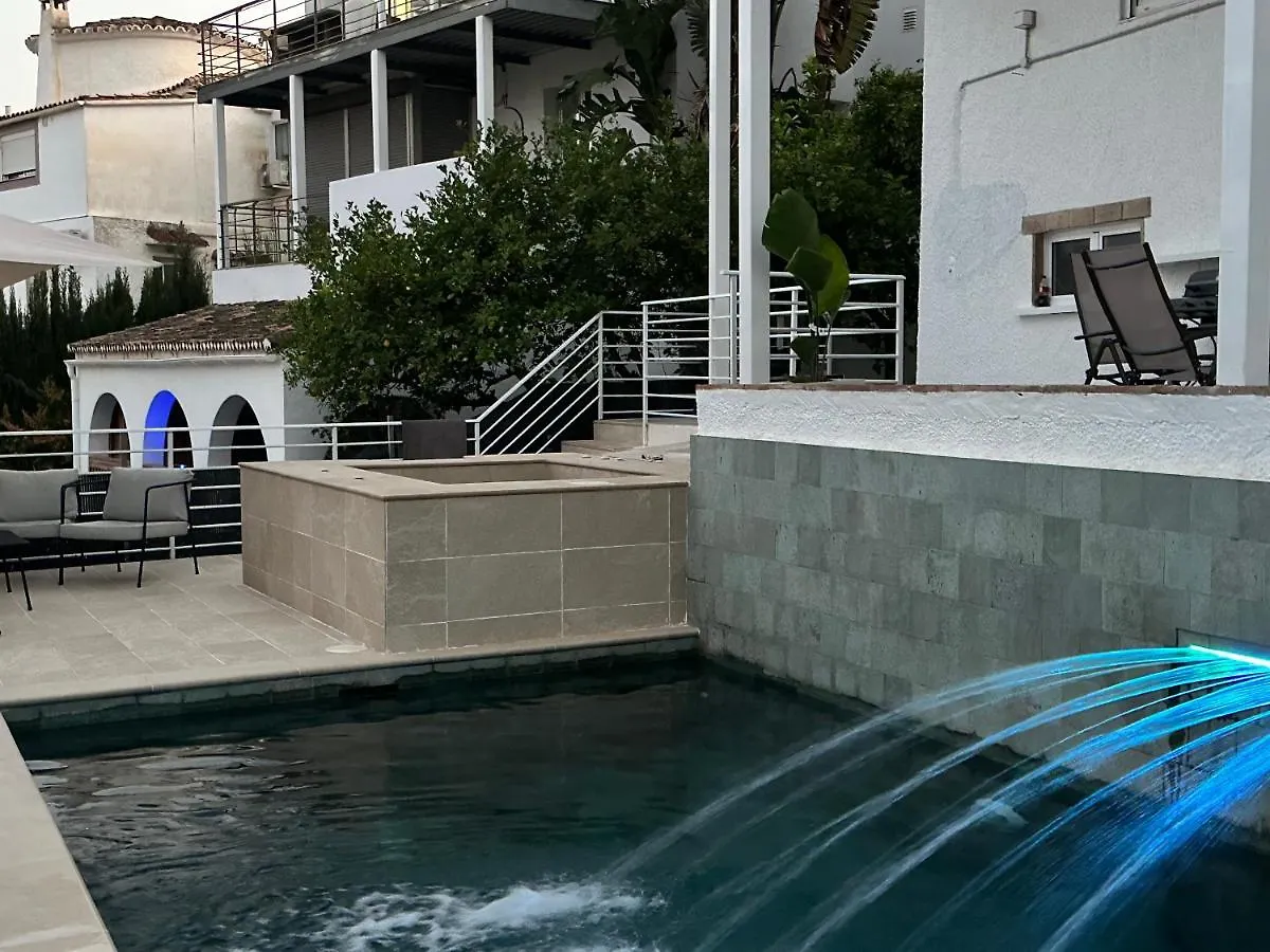 Appartement C Dans Une Villa Avec Piscine Chauffee & Jacuzzi, Chauffe En Extra Benalmadena