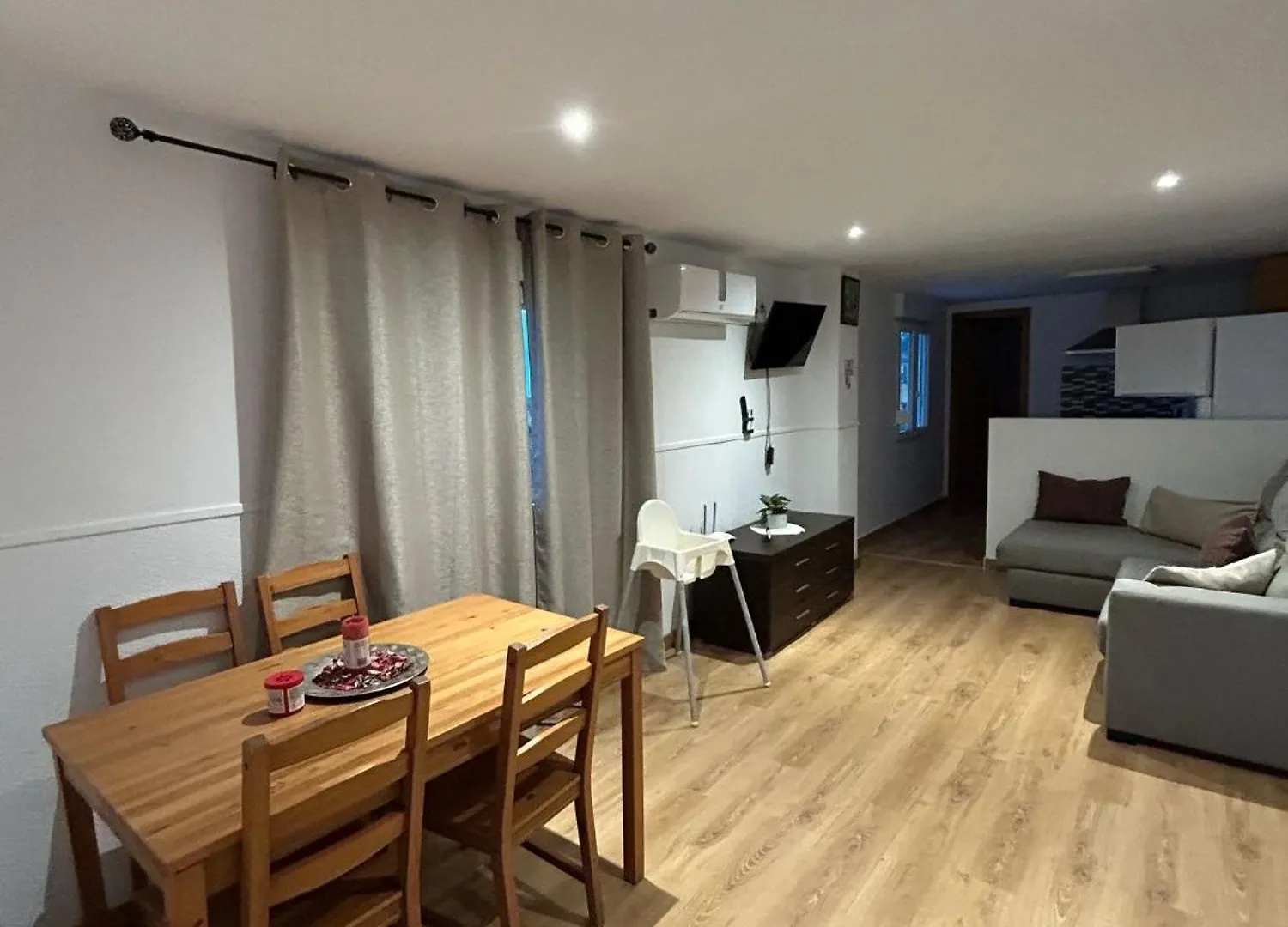 Appartement C Dans Une Villa Avec Piscine Chauffee & Jacuzzi, Chauffe En Extra Benalmadena
